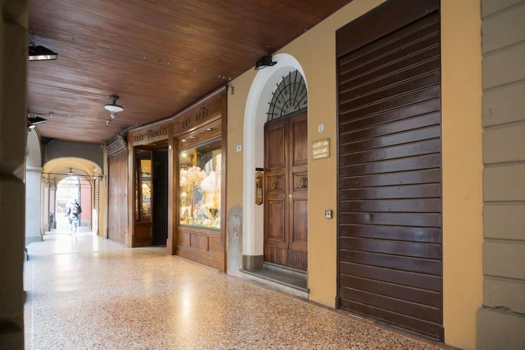 ボローニャCarbonesi Luxury - Centro Storicoアパートメント エクステリア 写真